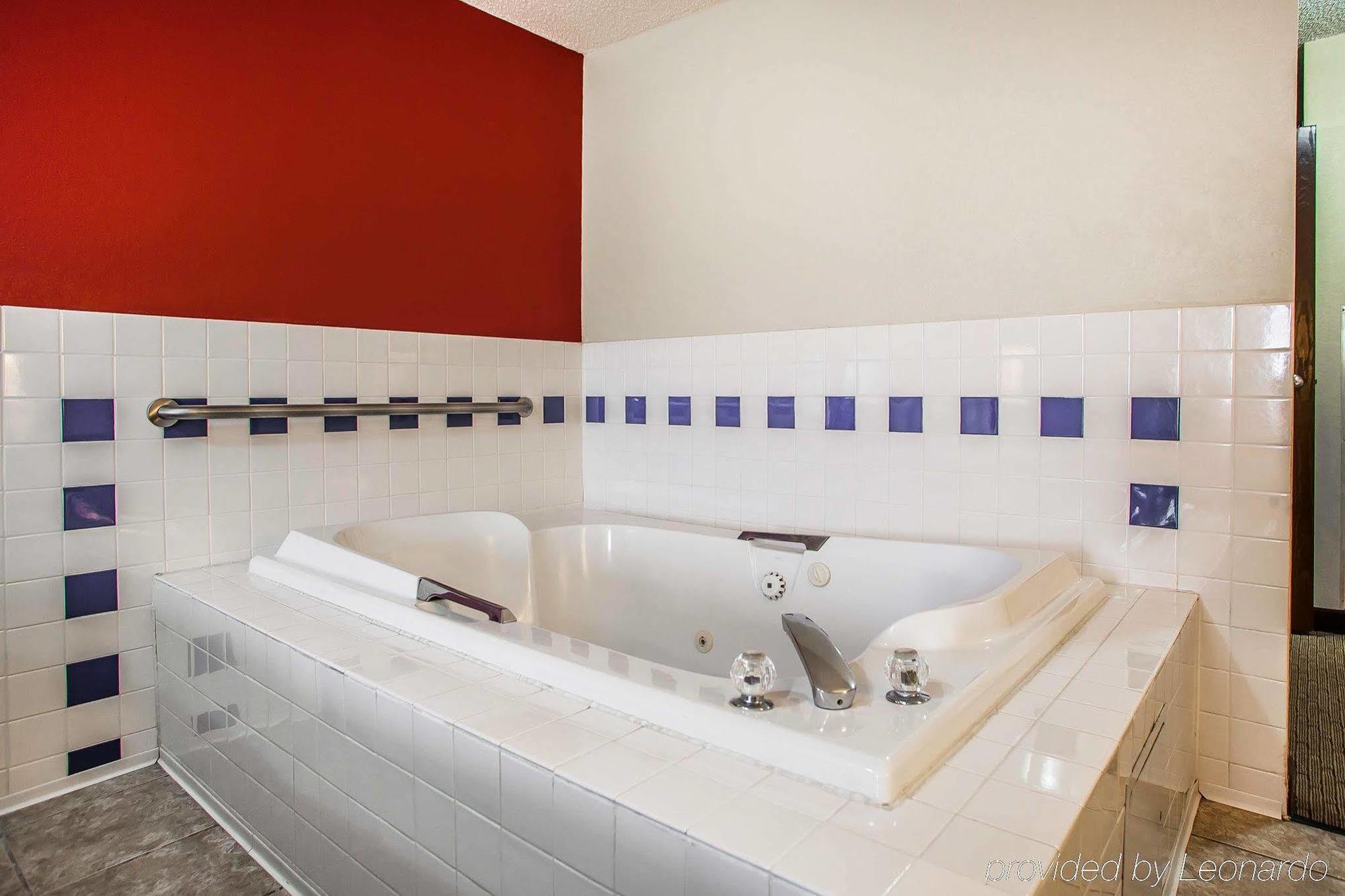 Baymont By Wyndham Dodge 2* Fort Dodge