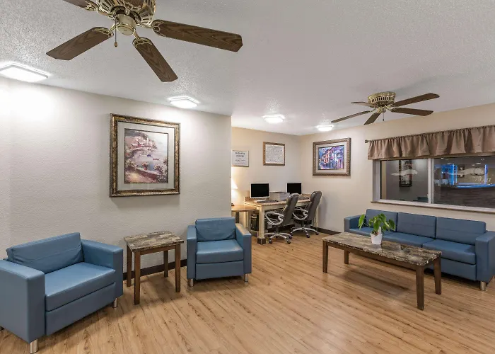 Baymont By Wyndham Fort Dodge