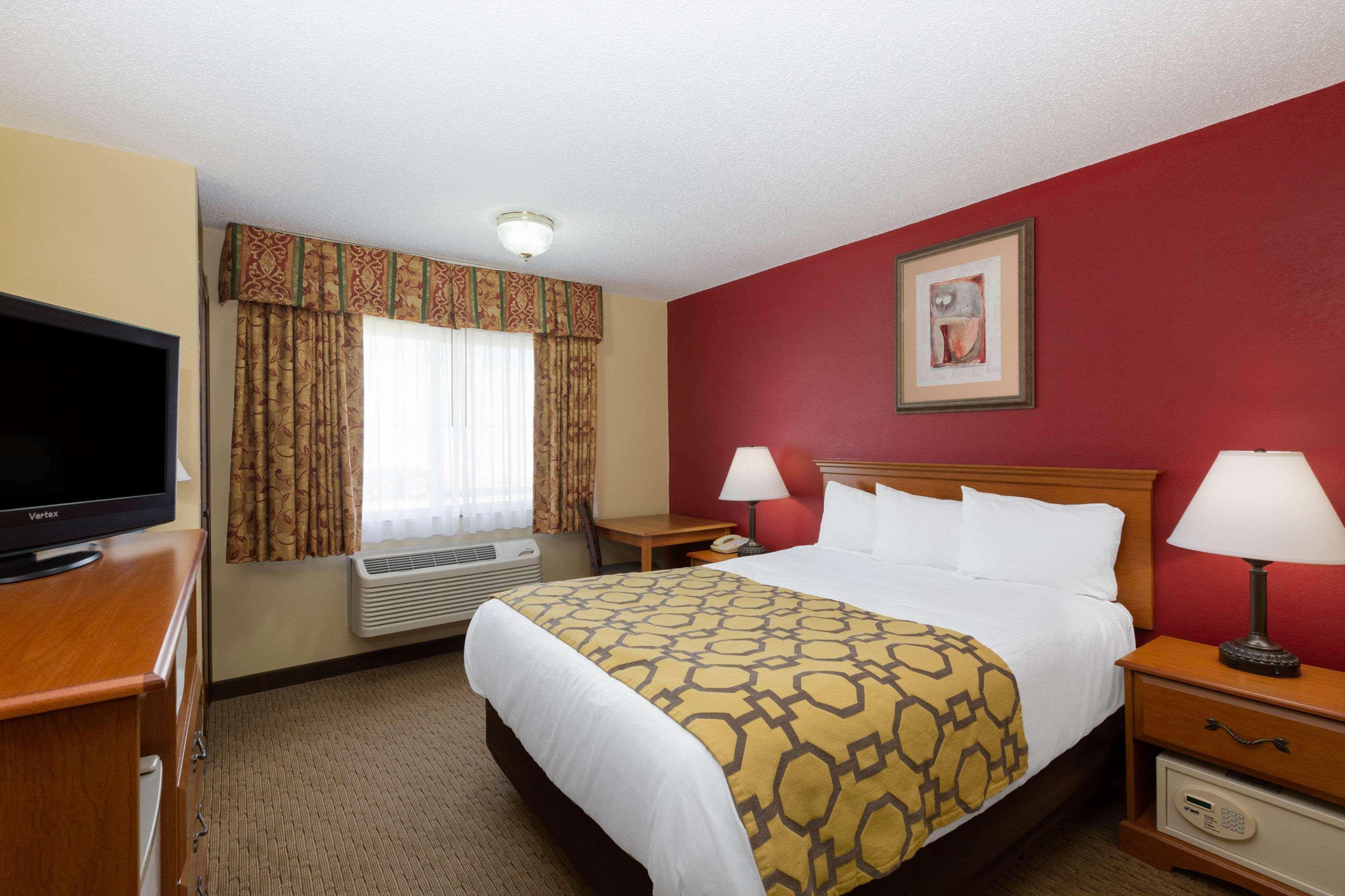 Baymont By Wyndham Dodge 2* Fort Dodge