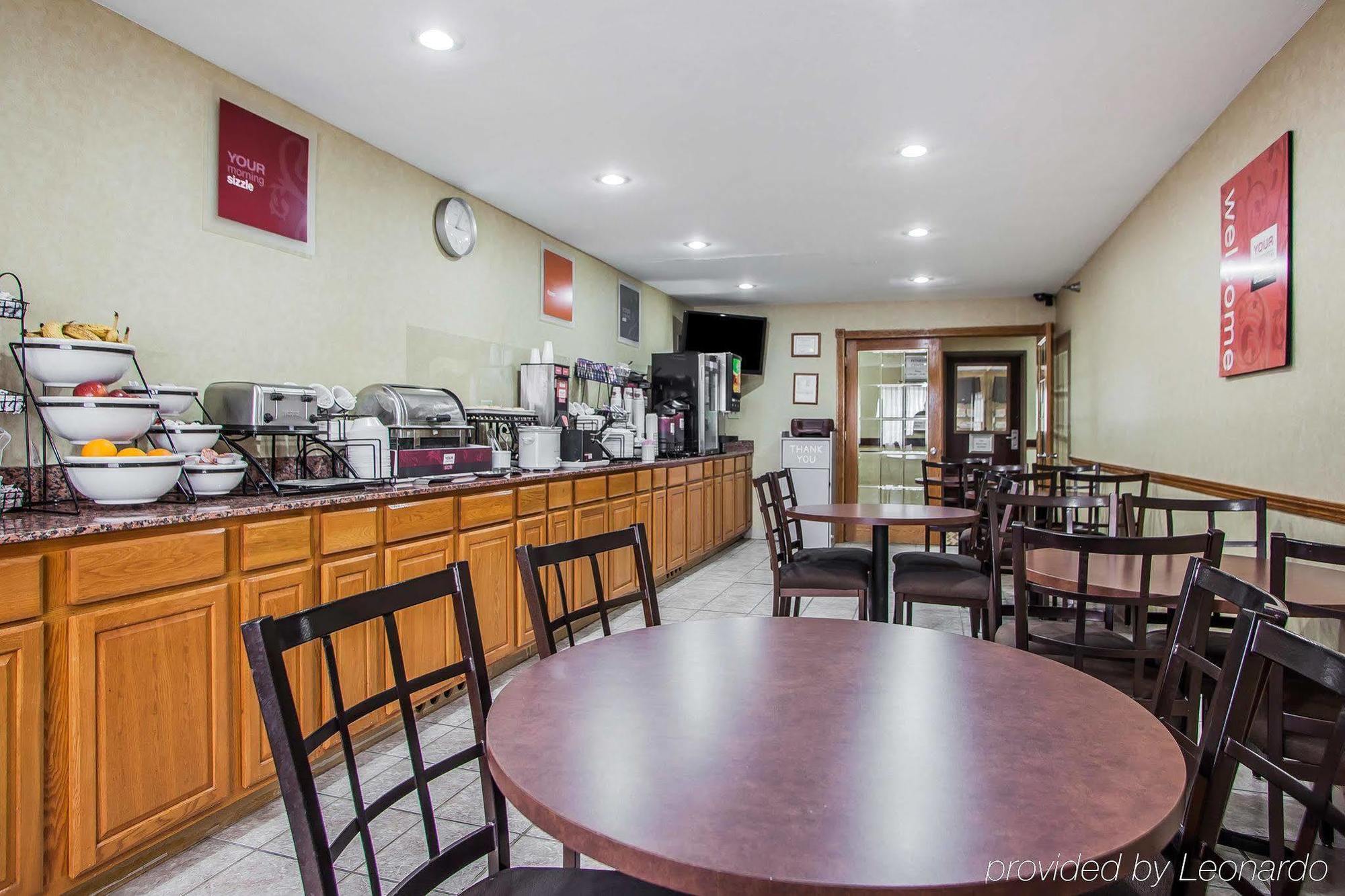Baymont By Wyndham Dodge